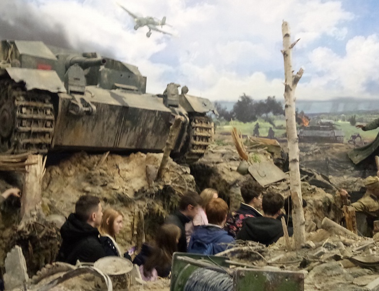 Трехмерная панорама- выставка «Память говорит. Дорога через войну»